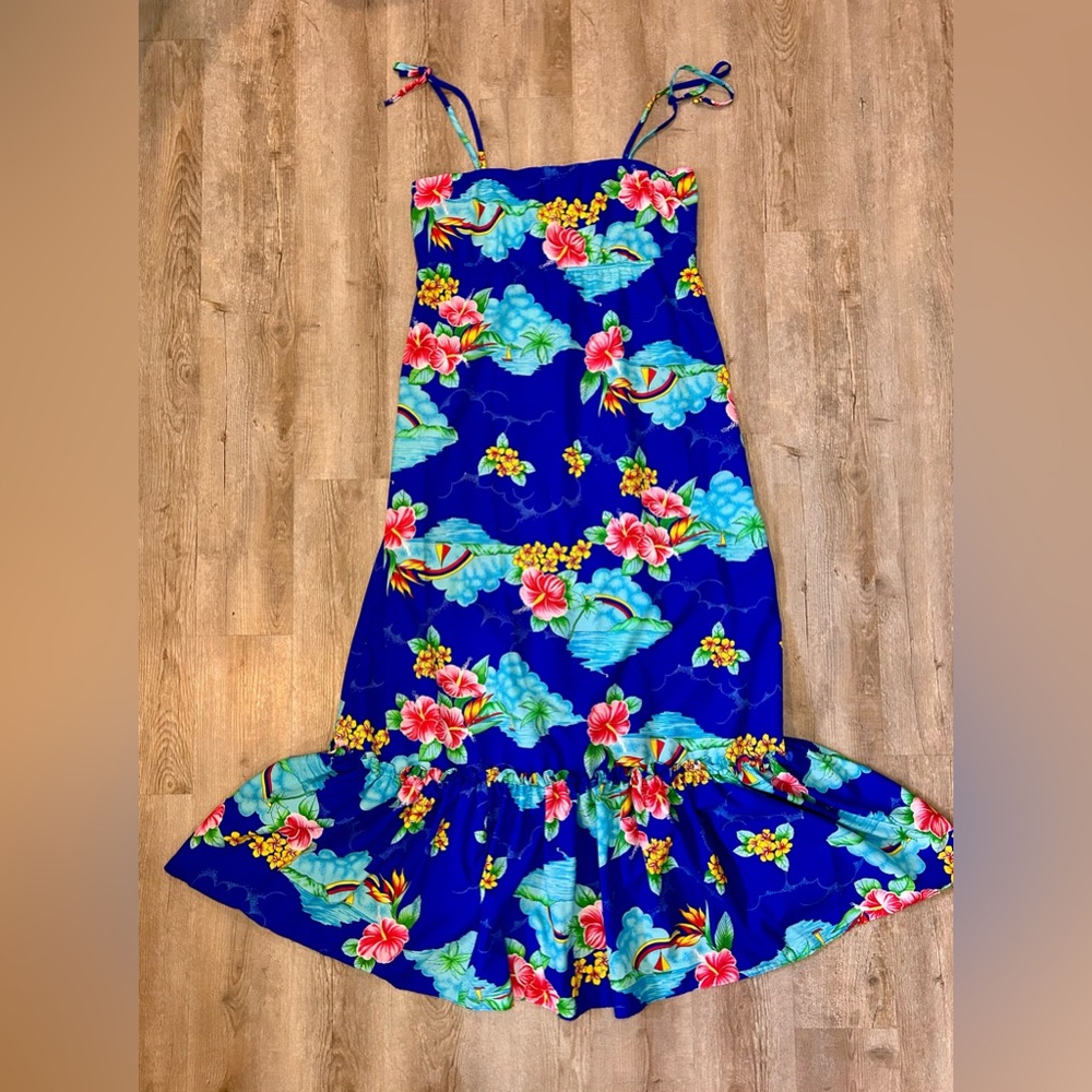 Hilo Hattie Blue Floral Maxi Dress